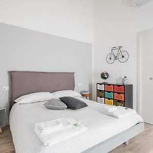 Ap Urbik , Bologna Italia